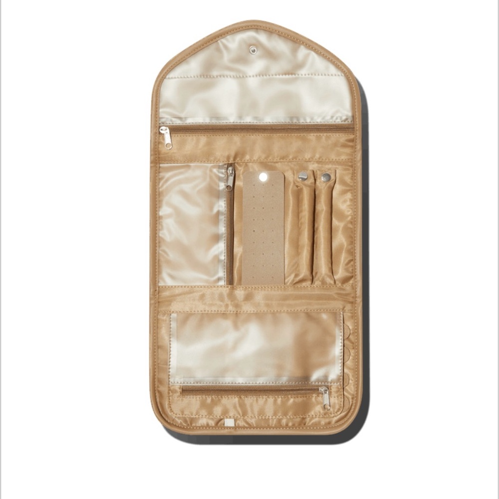 8 Other Reasons Jewelry Travel Bag